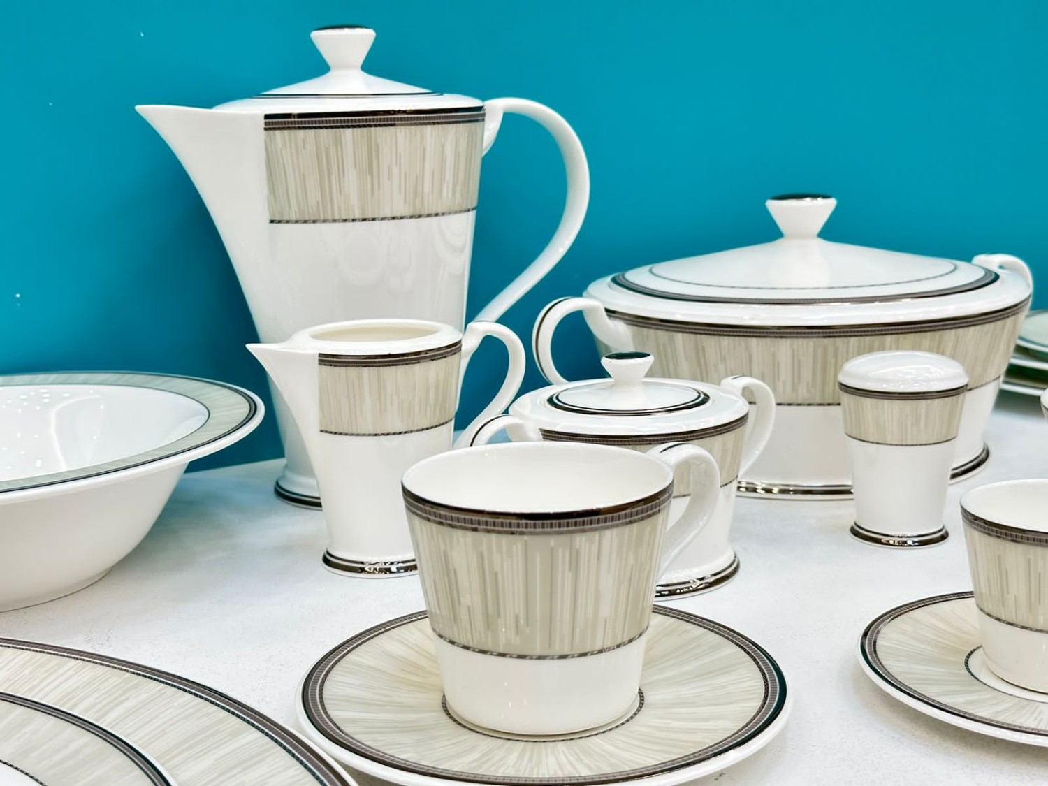 Sofra set 113 pieces Swiss design